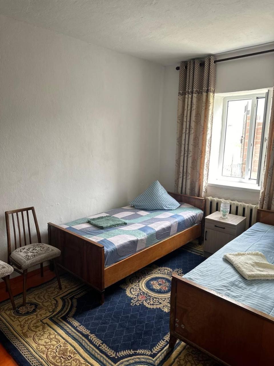 Nomad Guest House Kochkor Eksteriør bilde