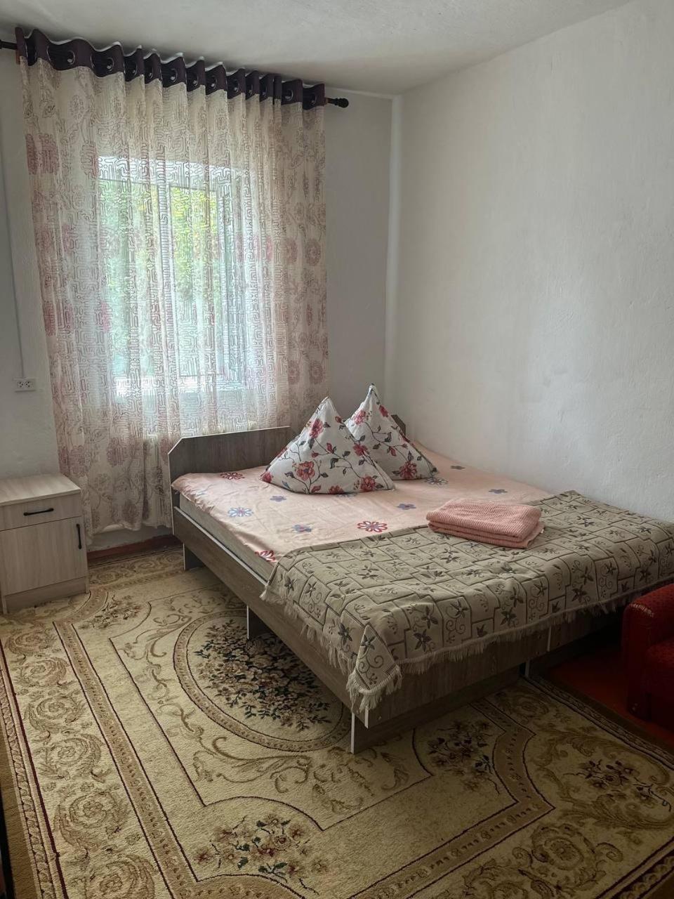 Nomad Guest House Kochkor Eksteriør bilde